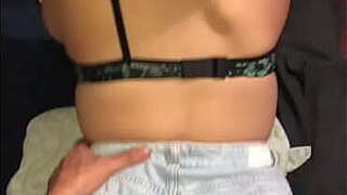 MOROCHA DE Eighteen A&Ntilde_OS Dilettante EN SHORT CULO PERFECTO