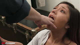 Stepdaughter Wishes Greater quantity of Daddy'_s Vast 10-Pounder