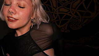 I'_m also horny! Fuck me, please! ?