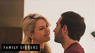 Folk SINNERS - Stepmom Outfit Mercer Widens Her Legs So Her Stepson Have an opportunity to Stick His Tongue Unfathomable Internal Her Vagina