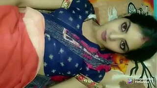 Stepbrother fucked his stepsister, tip-top Indian kissing and sucking sex episode in hindi voice