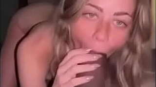 Tiny slut giant darksome 10-Pounder oral-stimulation